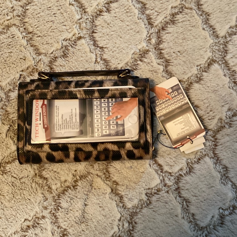 Purse with tech window